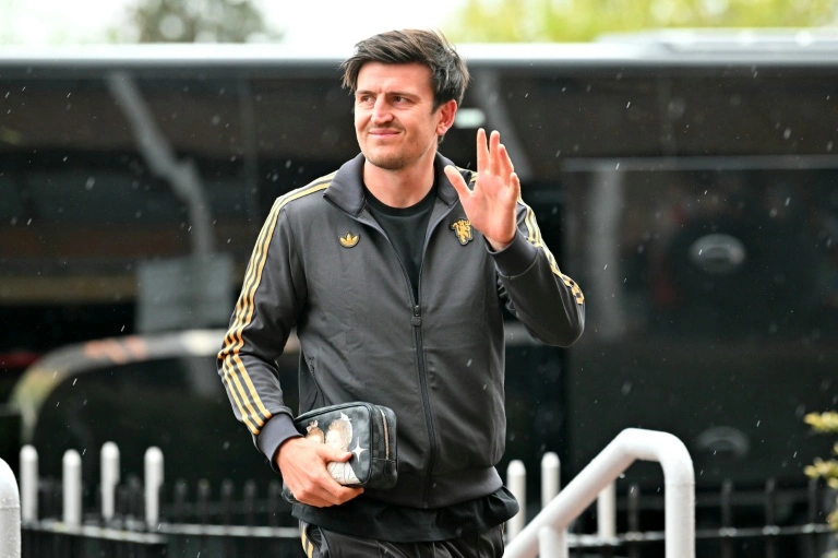 ความเงียบงันที่ Old Trafford: เมื่อ Harry Maguire ถูกตัดขาดจากผืนหญ้าใน World Cup