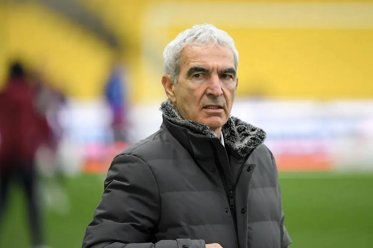 ‘สิงโตผู้หลงระเริงในความธรรมดา’ – Raymond Domenech อดีตกุนซือฝรั่งเศส กรีดแผลเก่ารุมสับ Thierry Henry และขุนพลชุด World Cup 2010