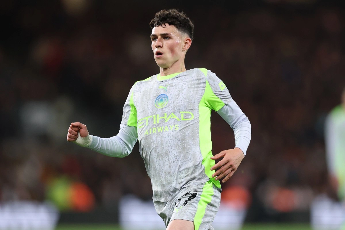 โศกนาฏกรรมแห่งหยาดน้ำค้าง: เมื่อโอรสสวรรค์ Phil Foden ถูกเนรเทศจากทัพสิงโตคำรามสู่การพักผ่อนอันขมขื่น