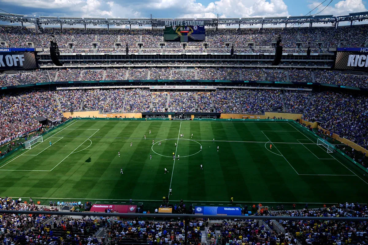 ตั๋วทองคำแห่งนรกและสวรรค์: FIFA ขยับเพดานราคาเกมนัดชิงสู่หลักล้าน